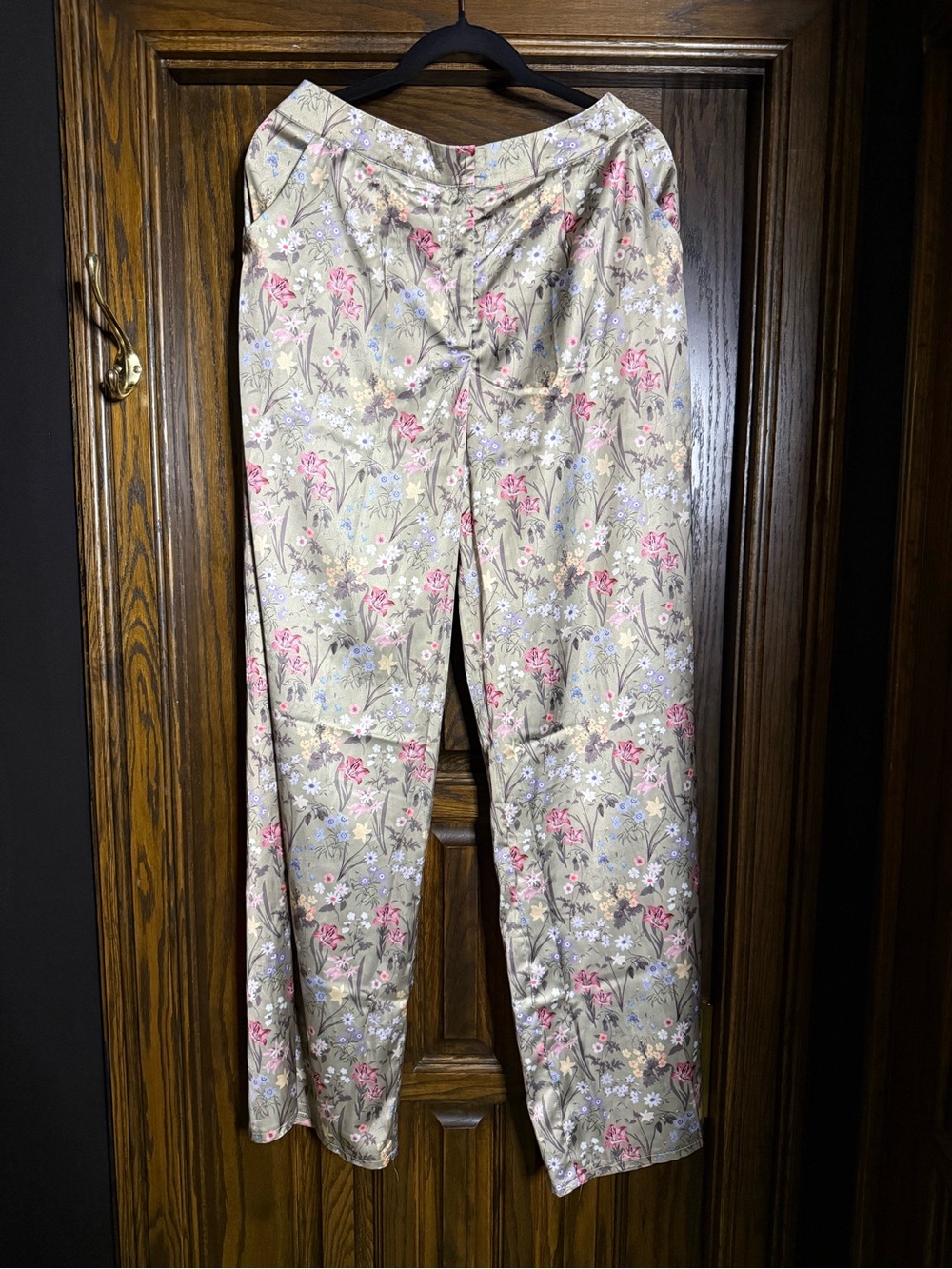Satin Floral Wide Leg Trousers - Picture 5 of 5